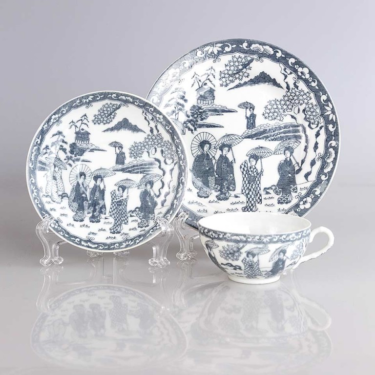 japońska porcelana – zestaw śniadaniowy